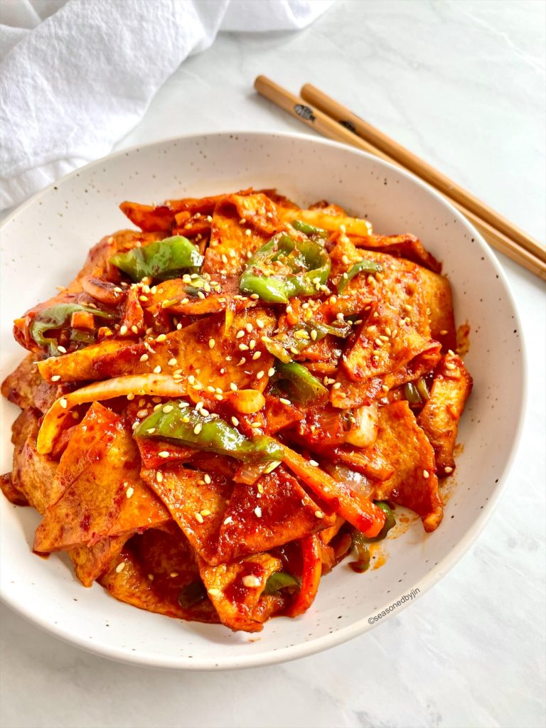 Korean spicy fish cake stir-fried 