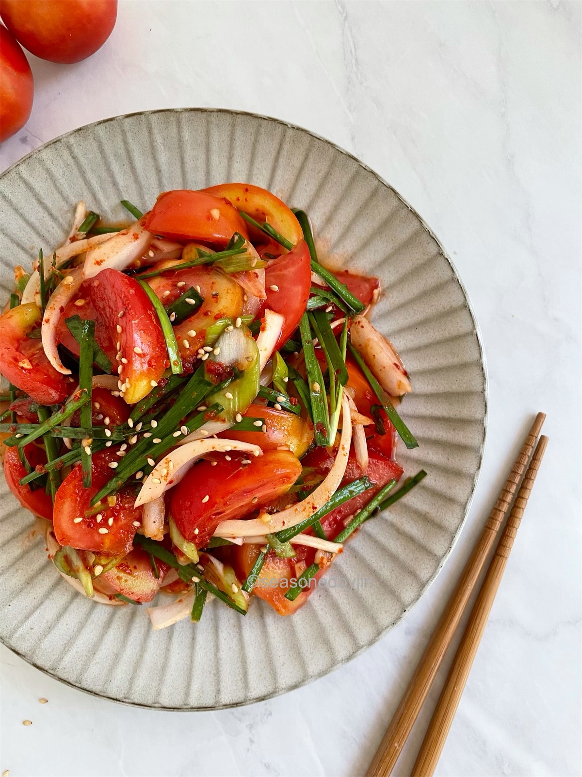 Tomato Kimchi with Chives-image